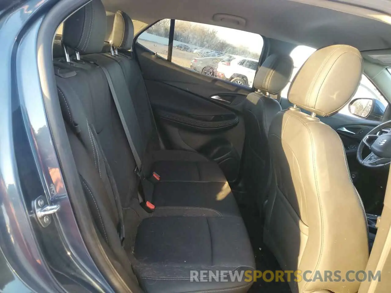 11 fotografías del automóvil dañado KL4AMBS29RB028832 BUICK ENCORE 2024
