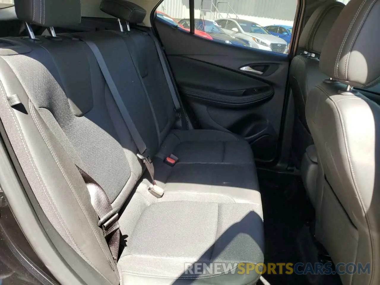 11 fotografías del automóvil dañado KL4AMBS29RB056324 BUICK ENCORE 2024