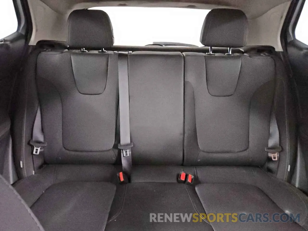 10 fotografías del automóvil dañado KL4AMBS29RB093227 BUICK ENCORE 2024