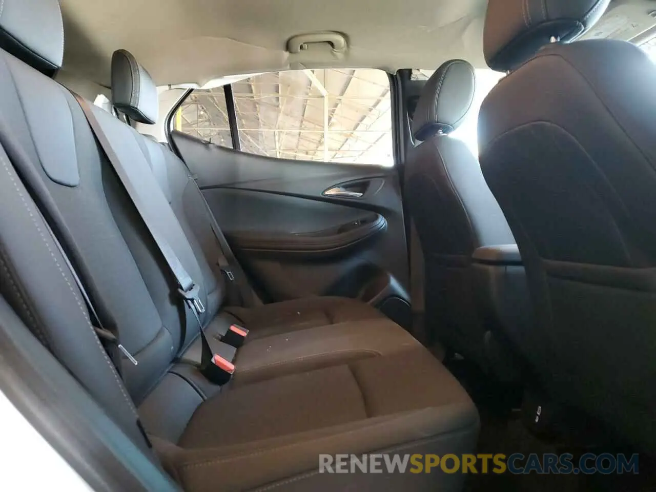 10 fotografías del automóvil dañado KL4AMBSL6RB016517 BUICK ENCORE 2024