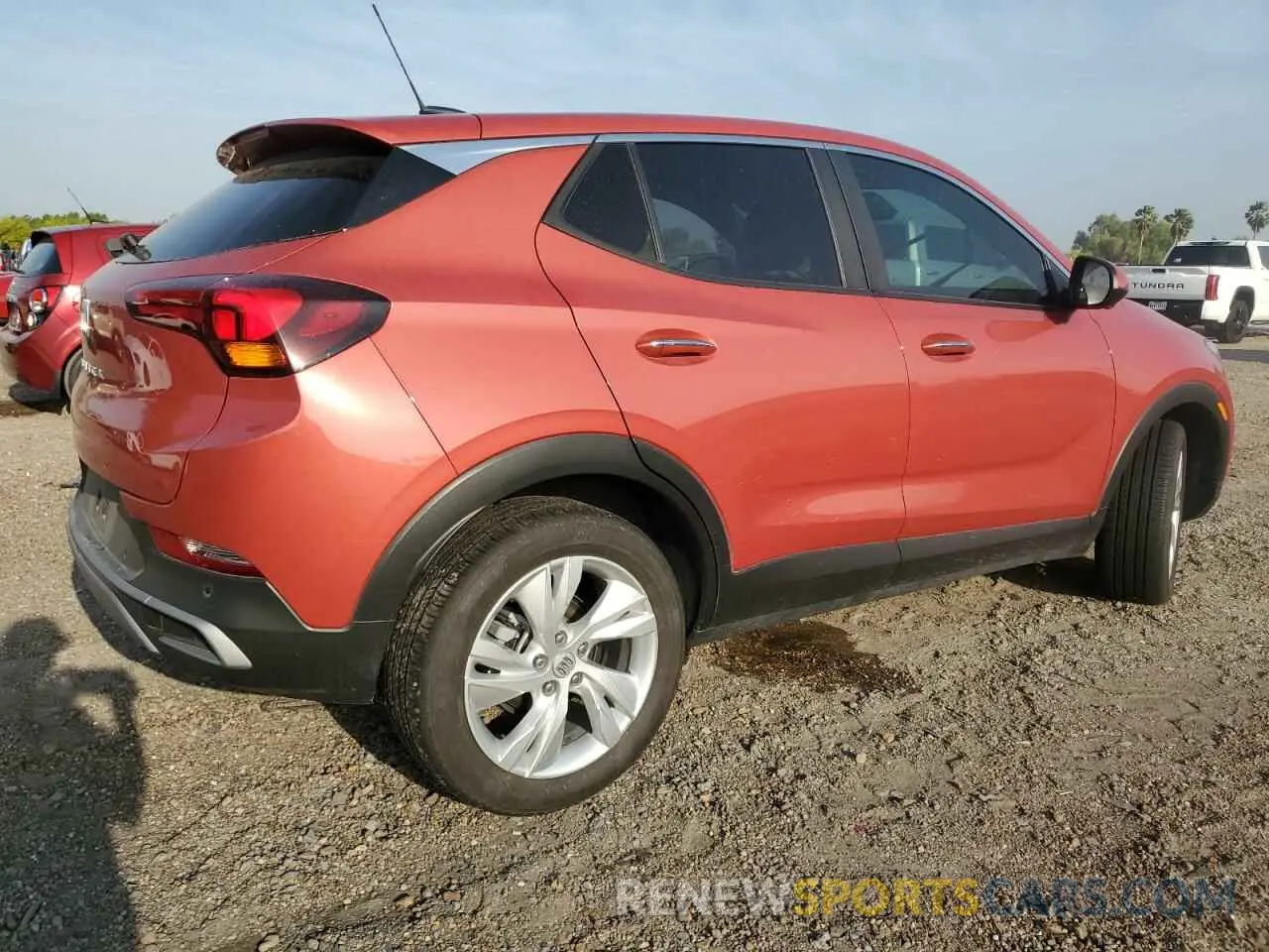 3 fotografías del automóvil dañado KL4AMCSL5RB182209 BUICK ENCORE 2024