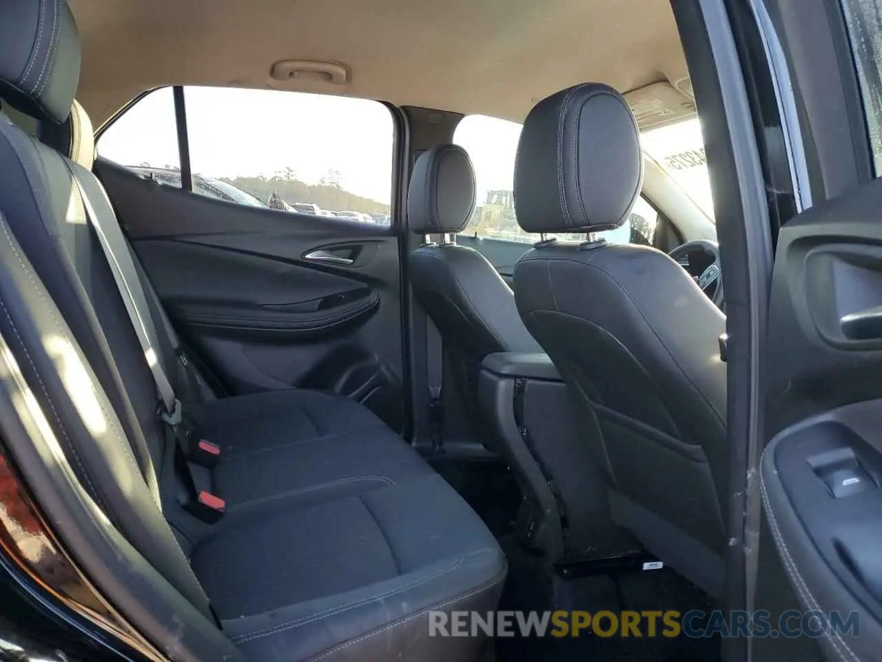 11 fotografías del automóvil dañado KL4AMCSL7RB216831 BUICK ENCORE 2024