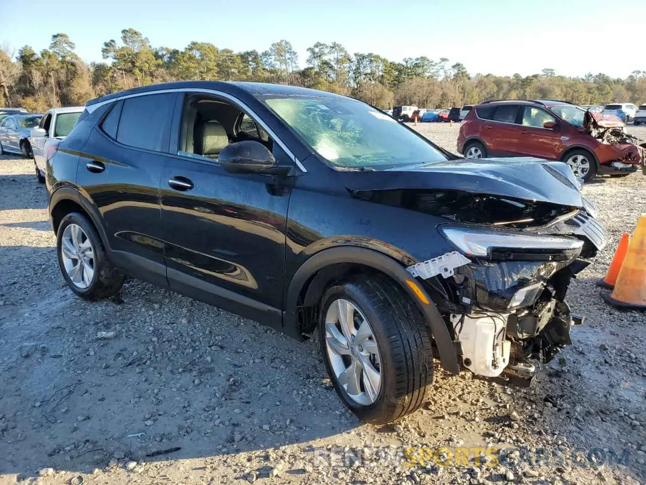4 fotografías del automóvil dañado KL4AMCSL7RB216831 BUICK ENCORE 2024