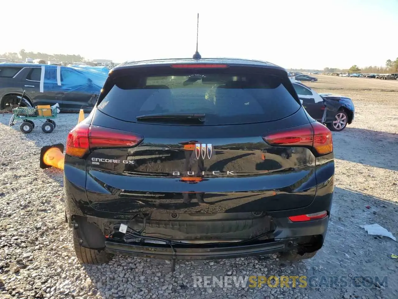 6 fotografías del automóvil dañado KL4AMCSL7RB216831 BUICK ENCORE 2024