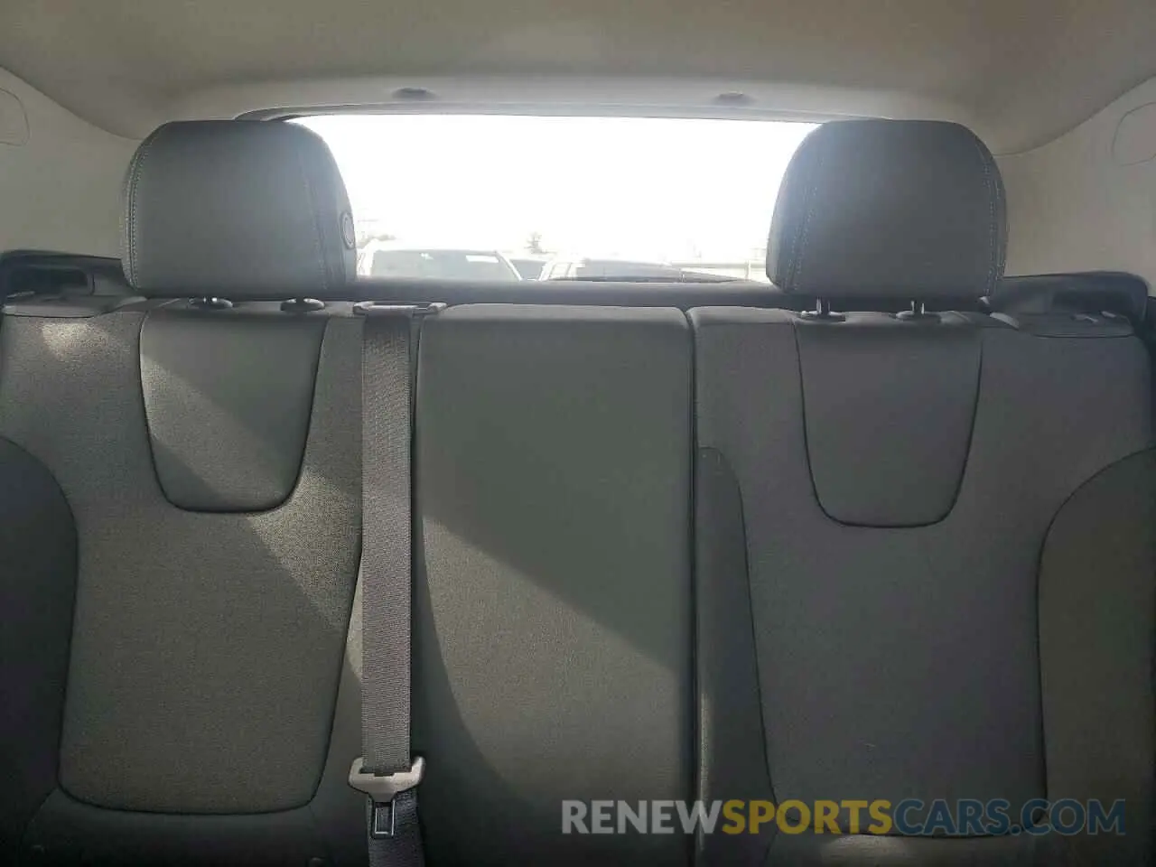 10 fotografías del automóvil dañado KL4AMCSL8RB093976 BUICK ENCORE 2024