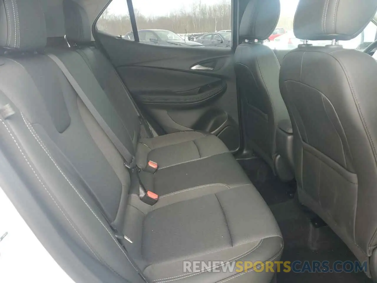 11 fotografías del automóvil dañado KL4AMCSL8RB093976 BUICK ENCORE 2024