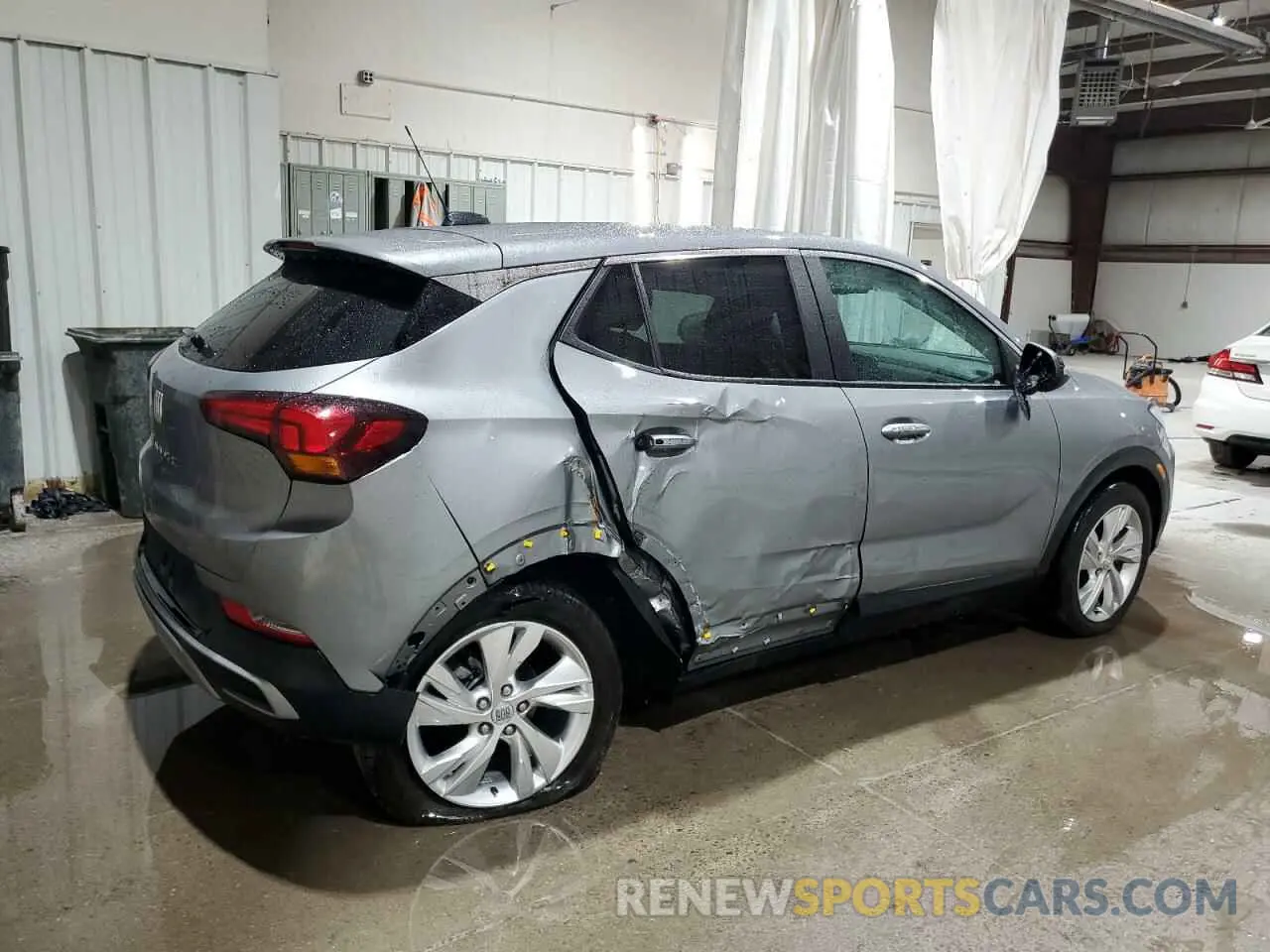 3 fotografías del automóvil dañado KL4AMCSL9RB000706 BUICK ENCORE 2024