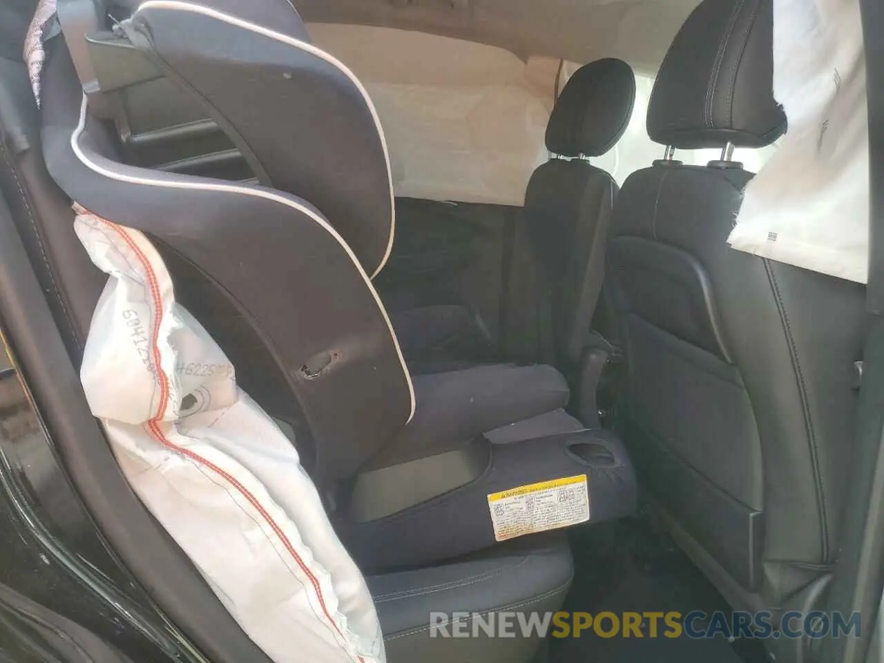 11 fotografías del automóvil dañado KL4AMDSL0RB000700 BUICK ENCORE 2024