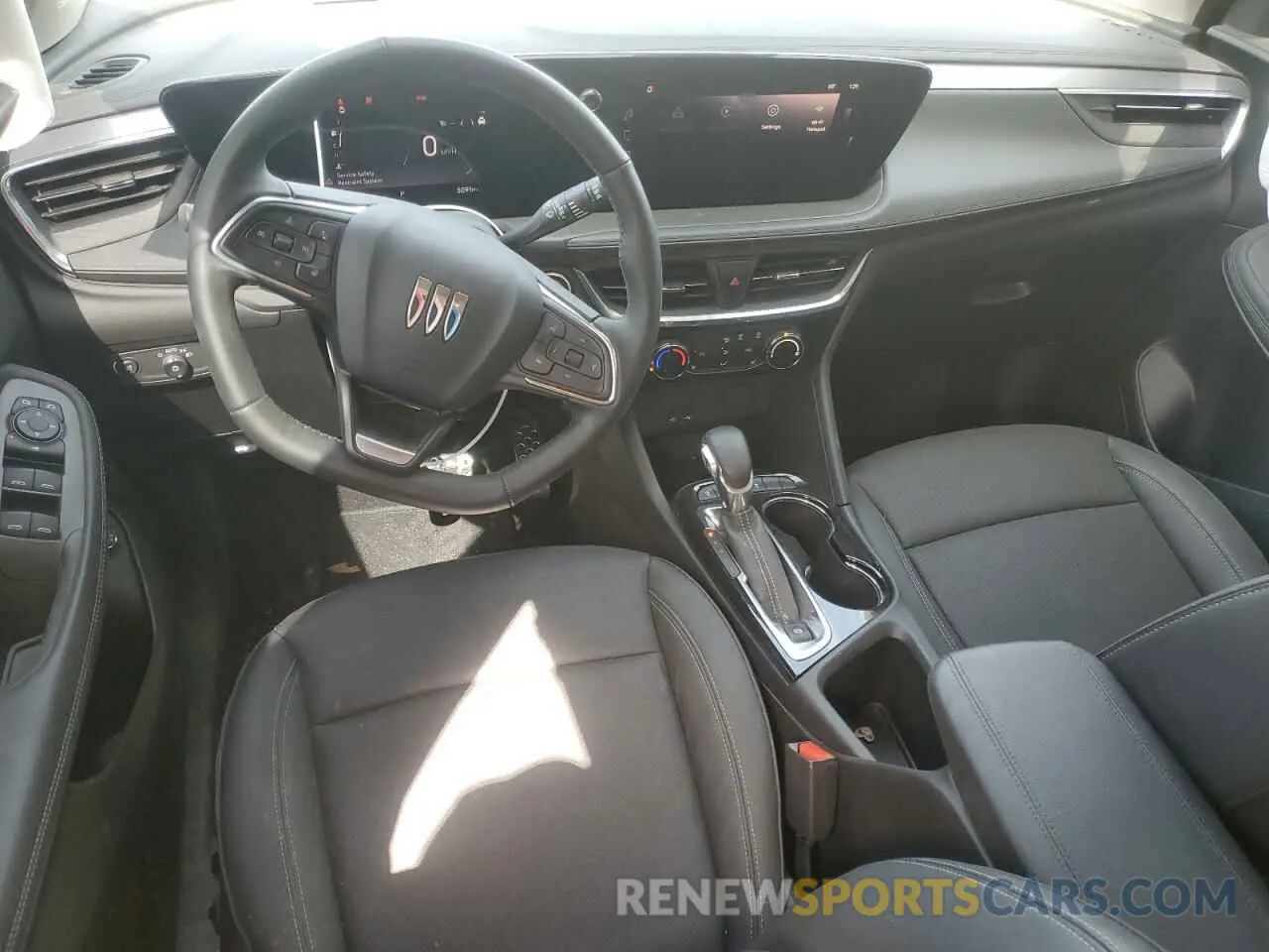 8 fotografías del automóvil dañado KL4AMDSL0RB000700 BUICK ENCORE 2024
