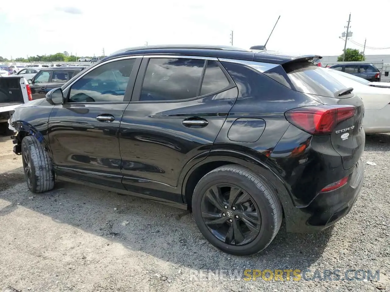 2 fotografías del automóvil dañado KL4AMDSL2RB041975 BUICK ENCORE 2024