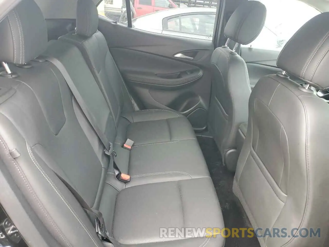 11 fotografías del automóvil dañado KL4AMDSL3RB042228 BUICK ENCORE 2024