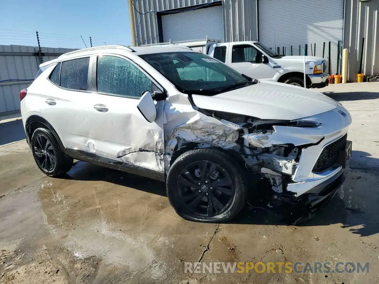 4 fotografías del automóvil dañado KL4AMDSL3RB086553 BUICK ENCORE 2024