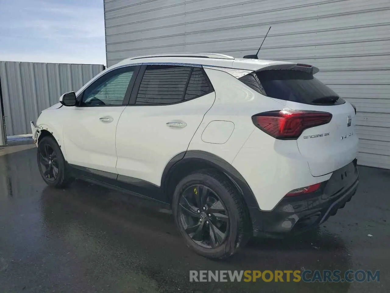 2 fotografías del automóvil dañado KL4AMDSL3RB092787 BUICK ENCORE 2024