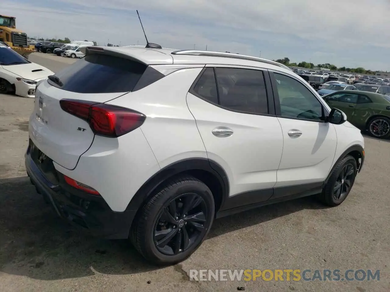 3 fotografías del automóvil dañado KL4AMDSL6RB089625 BUICK ENCORE 2024