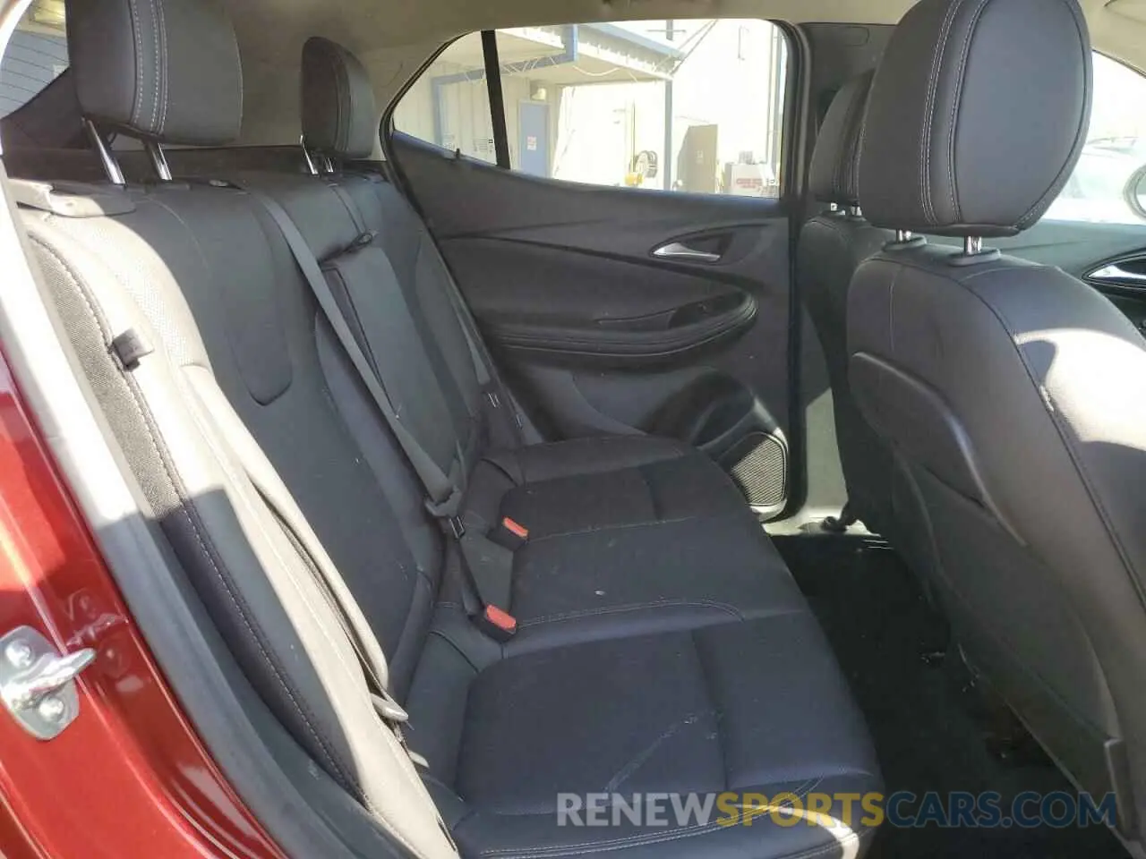 12 fotografías del automóvil dañado KL4AMDSL8RB131275 BUICK ENCORE 2024