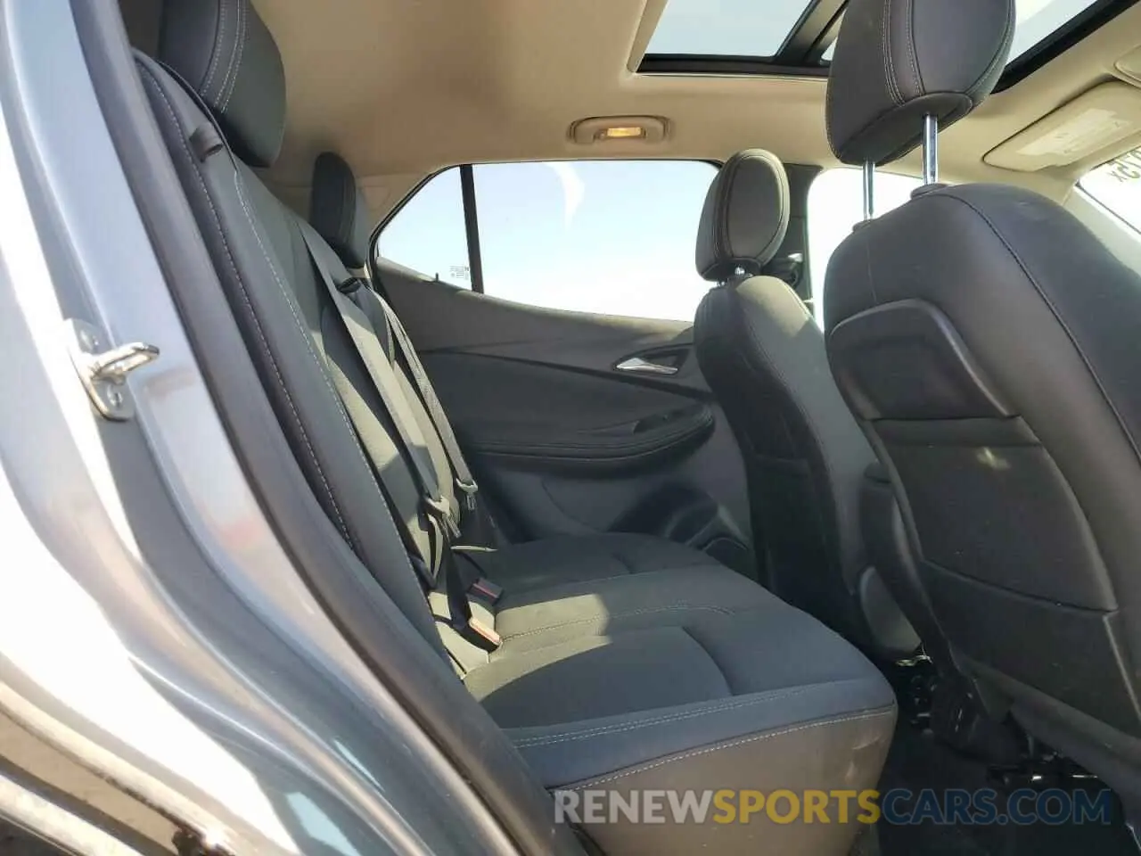 11 fotografías del automóvil dañado KL4AMDSL8RB190178 BUICK ENCORE 2024