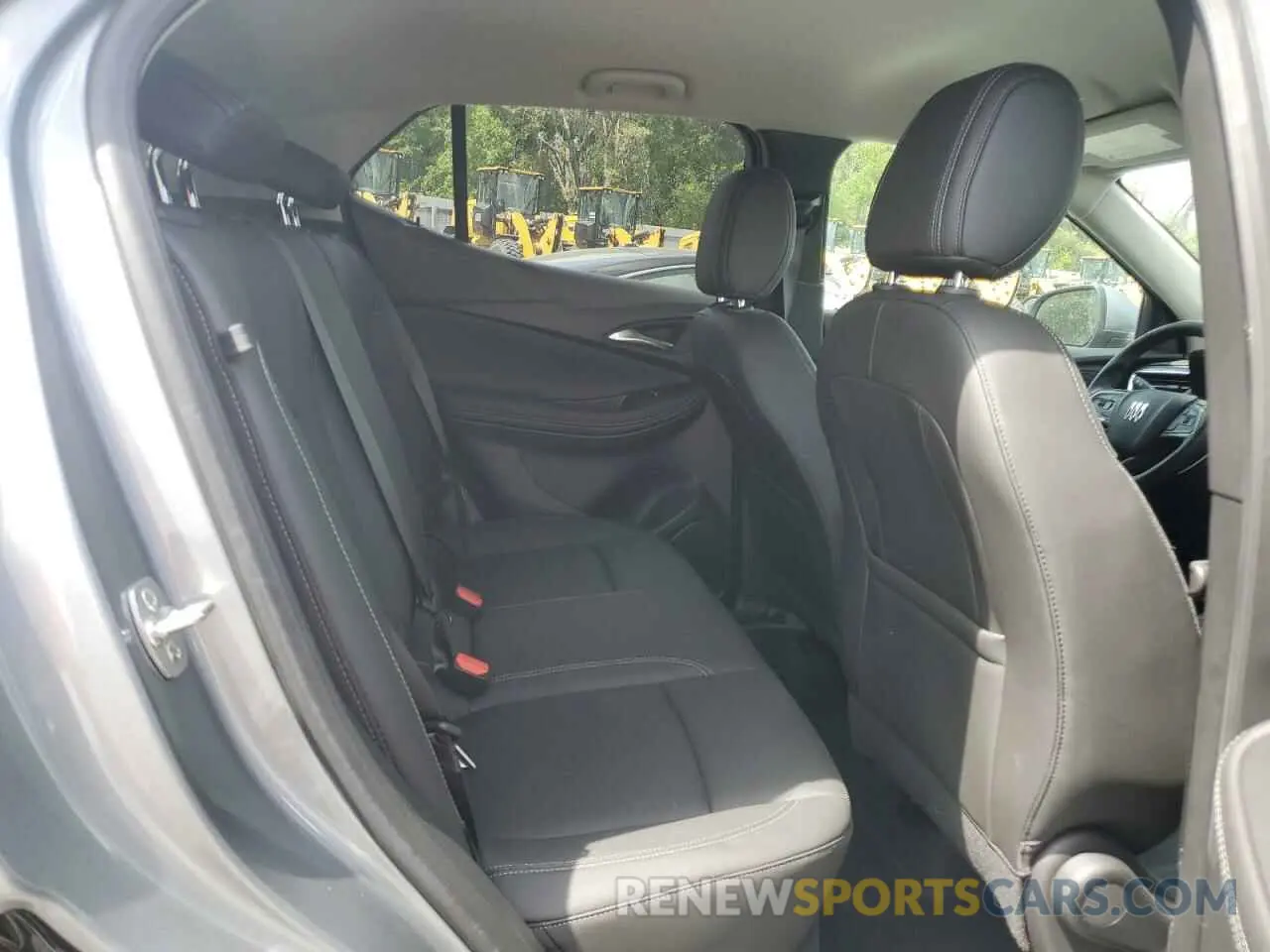 11 fotografías del automóvil dañado KL4AMDSL9RB144973 BUICK ENCORE 2024