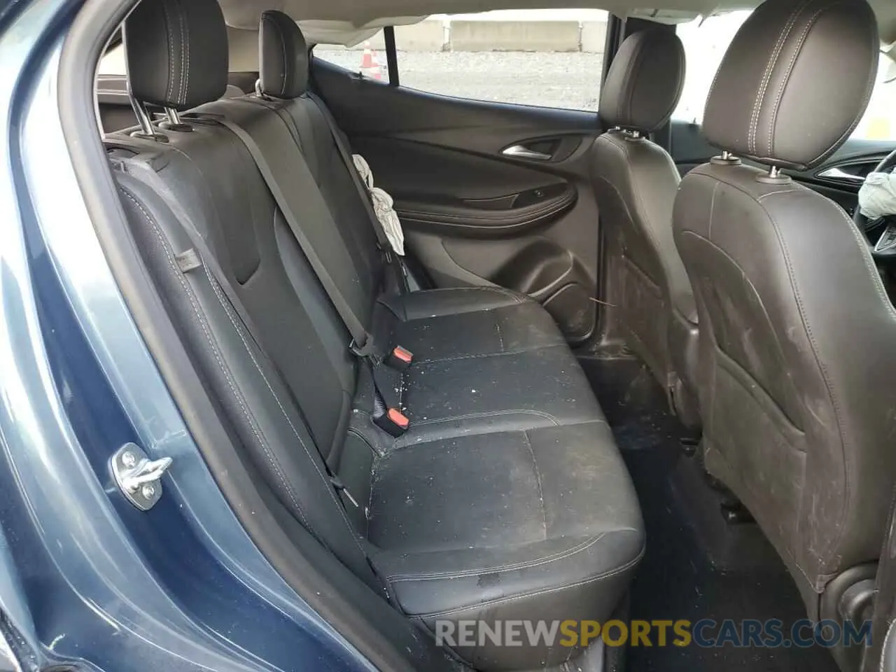 11 fotografías del automóvil dañado KL4AMDSLXRB125476 BUICK ENCORE 2024