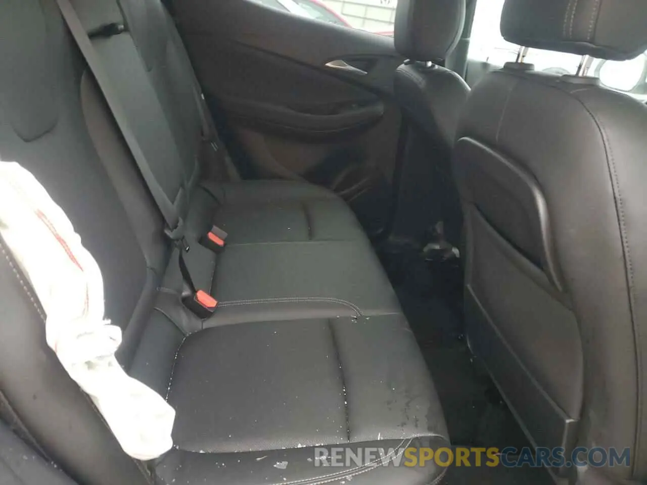 11 fotografías del automóvil dañado KL4AMESL0RB062863 BUICK ENCORE 2024