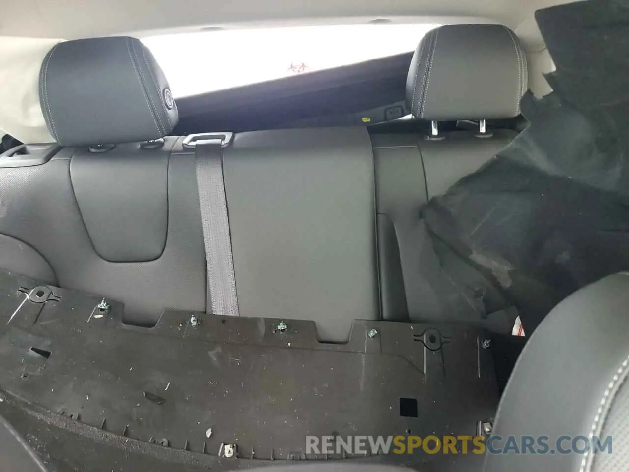 10 fotografías del automóvil dañado KL4AMESL0RB199611 BUICK ENCORE 2024