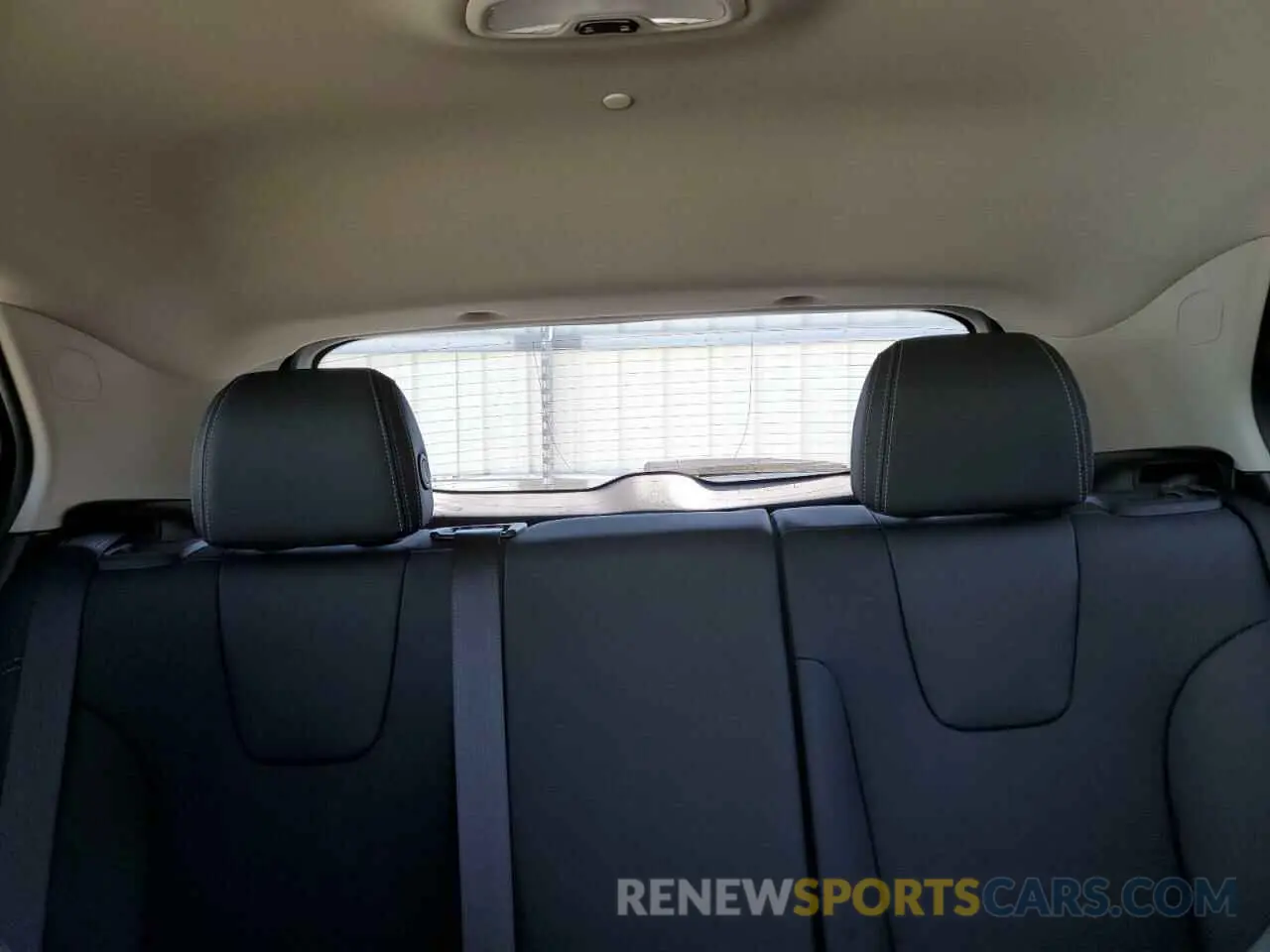 10 fotografías del automóvil dañado KL4AMESL2RB168912 BUICK ENCORE 2024