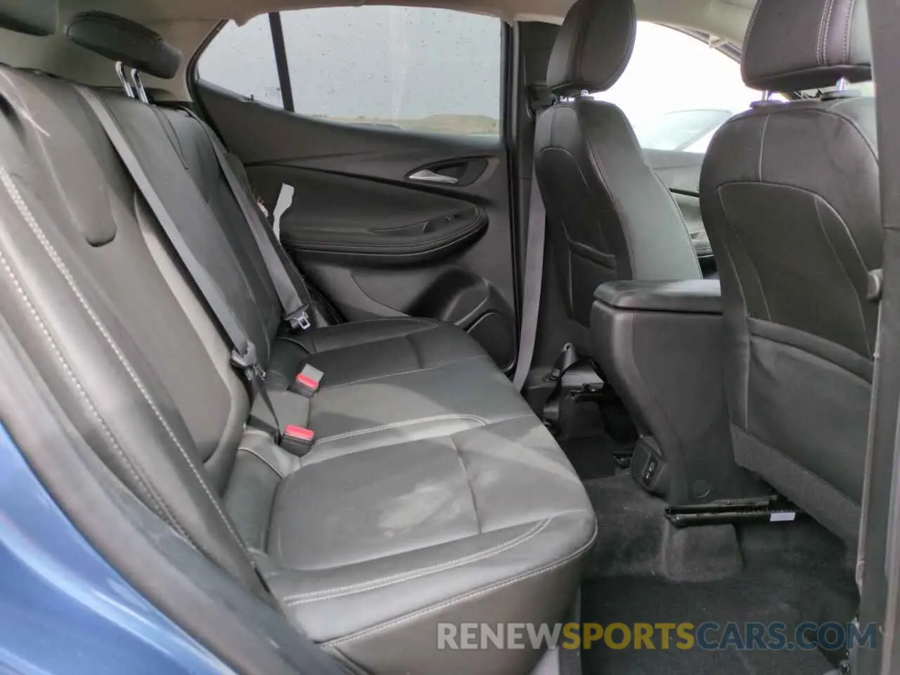 10 fotografías del automóvil dañado KL4AMESL2RB209099 BUICK ENCORE 2024