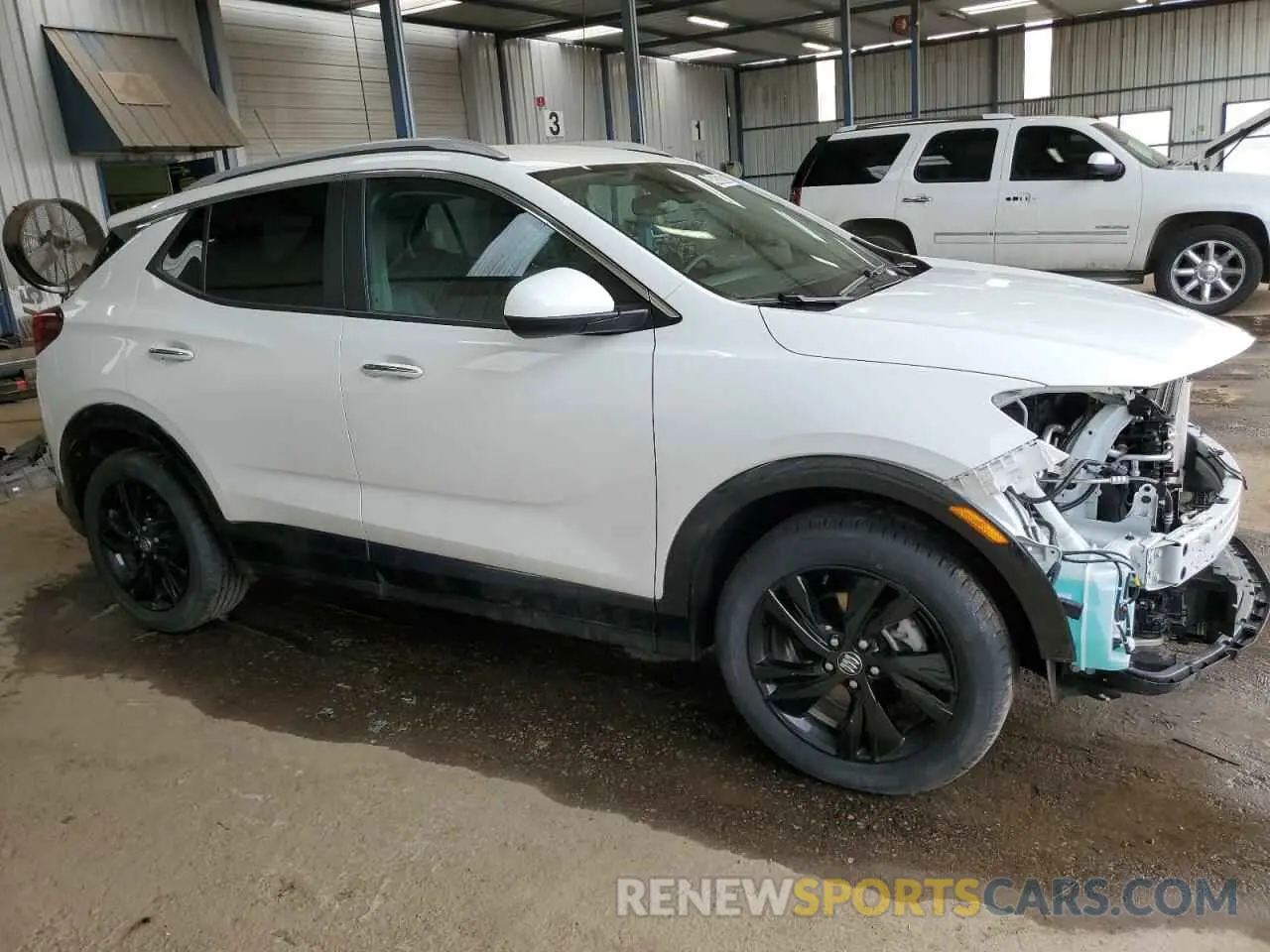 4 fotografías del automóvil dañado KL4AMESL3RB189851 BUICK ENCORE 2024
