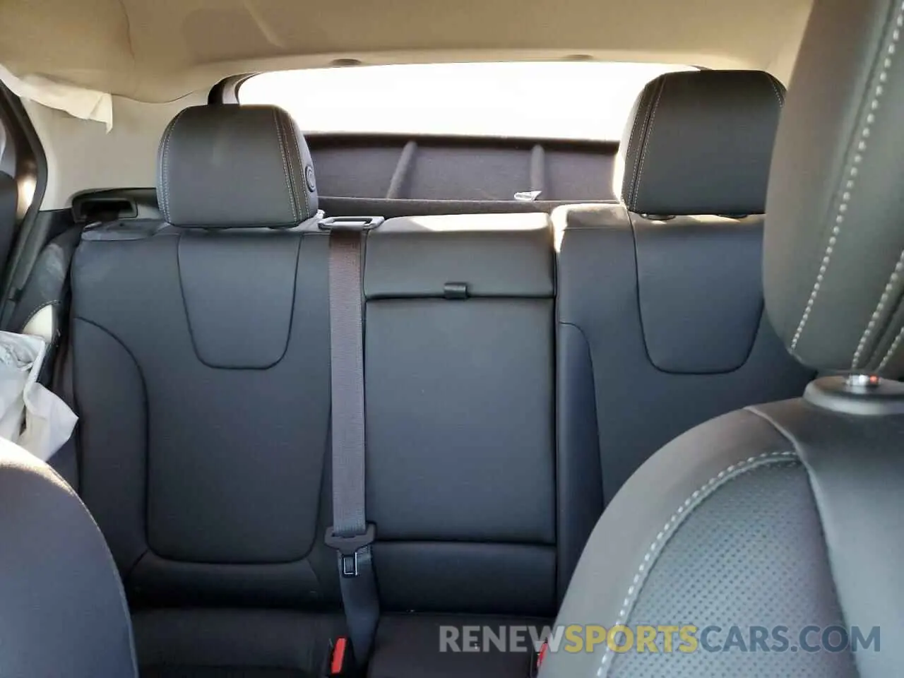 10 fotografías del automóvil dañado KL4AMESL4RB015576 BUICK ENCORE 2024