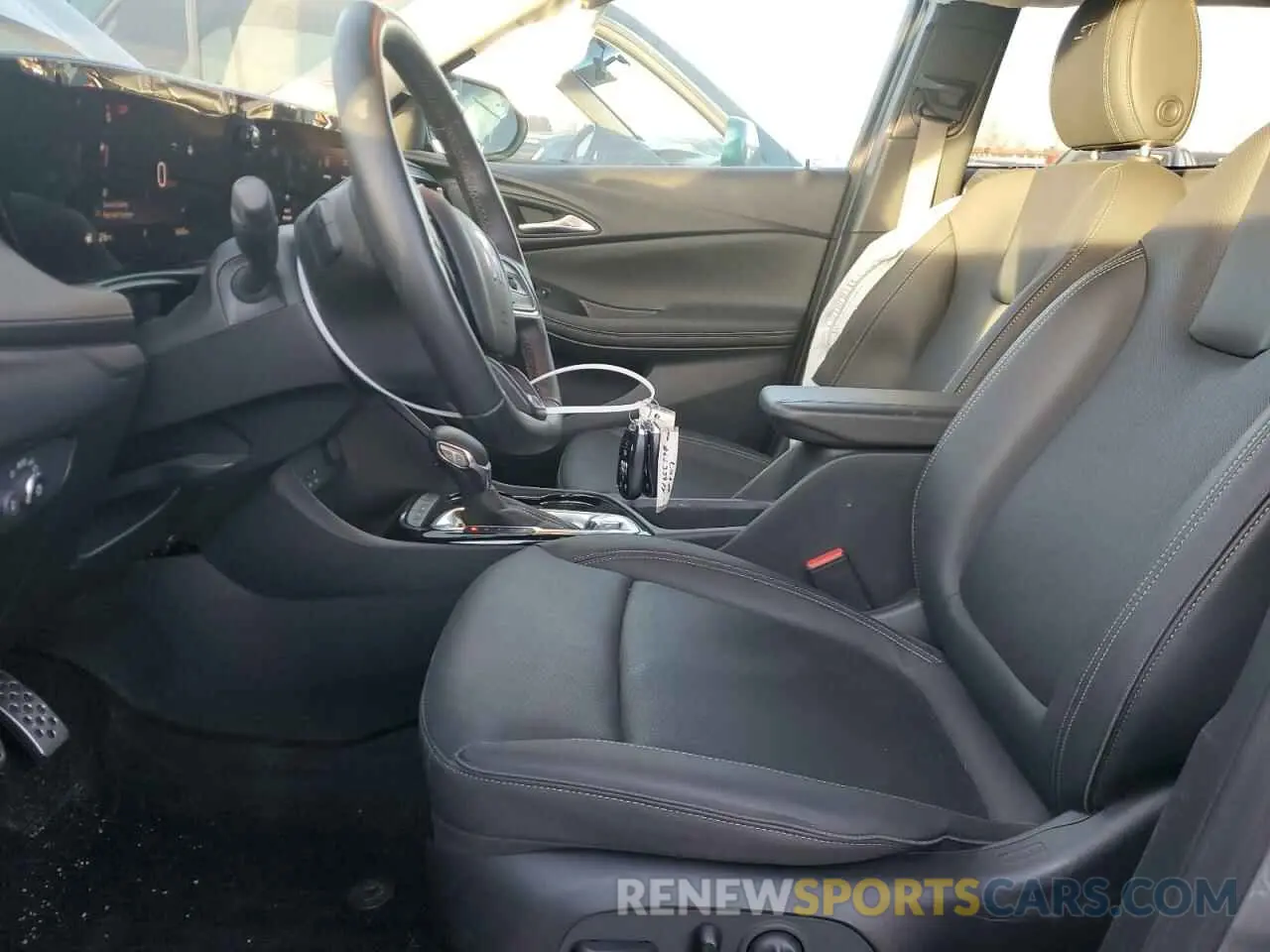 7 fotografías del automóvil dañado KL4AMESL4RB015576 BUICK ENCORE 2024