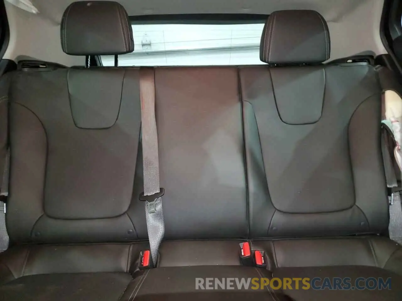 10 fotografías del automóvil dañado KL4AMESL5RB205533 BUICK ENCORE 2024
