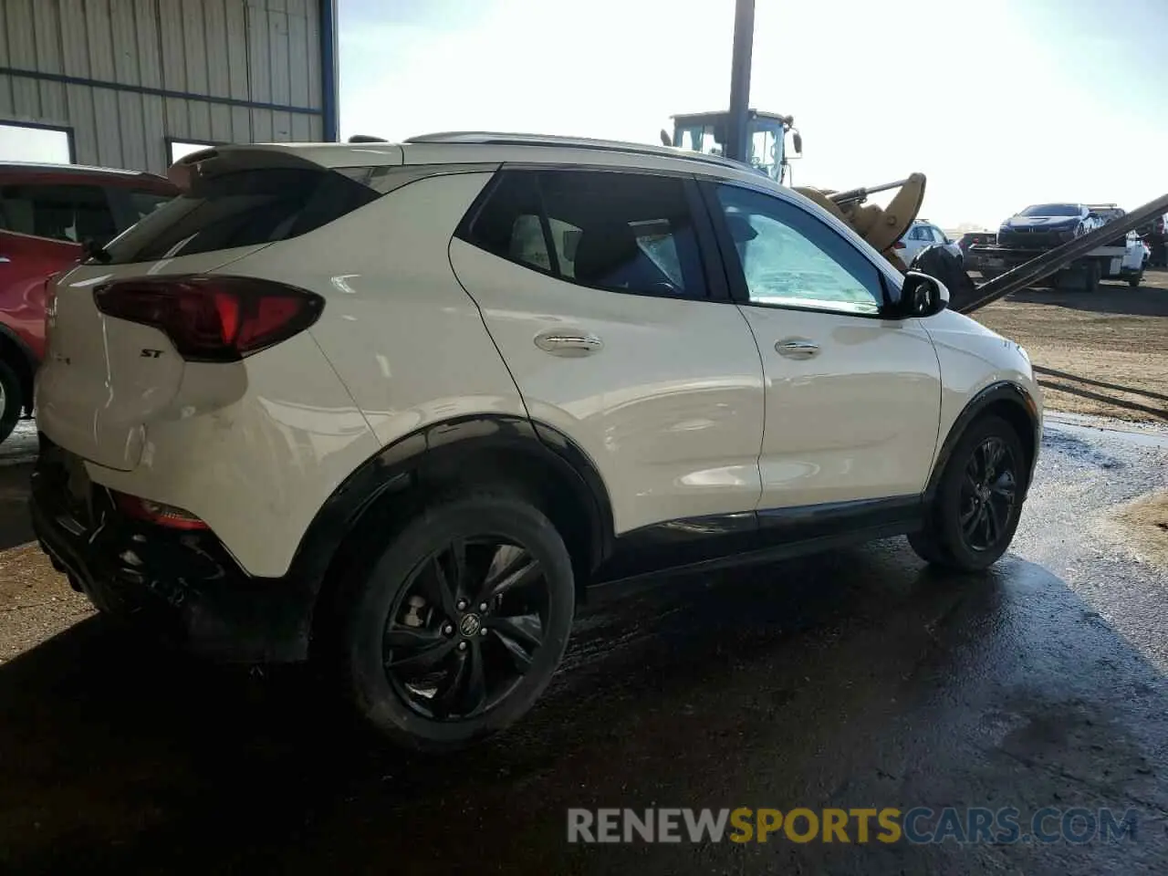 3 fotografías del automóvil dañado KL4AMESL7RB185401 BUICK ENCORE 2024