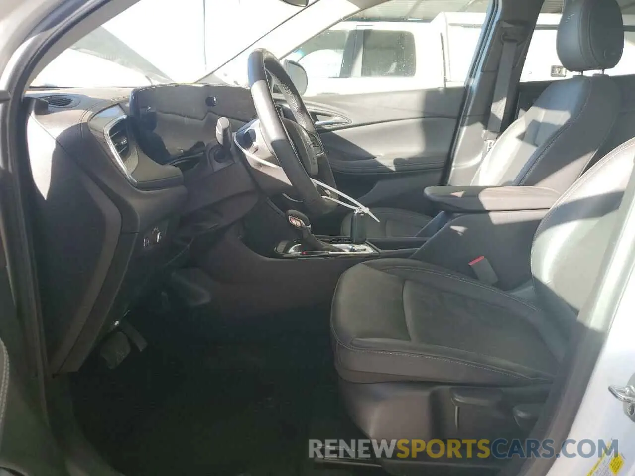 7 fotografías del automóvil dañado KL4AMESL7RB185401 BUICK ENCORE 2024