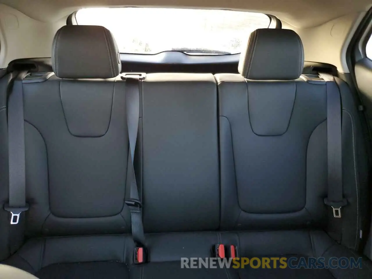 10 fotografías del automóvil dañado KL4AMESL9RB072498 BUICK ENCORE 2024
