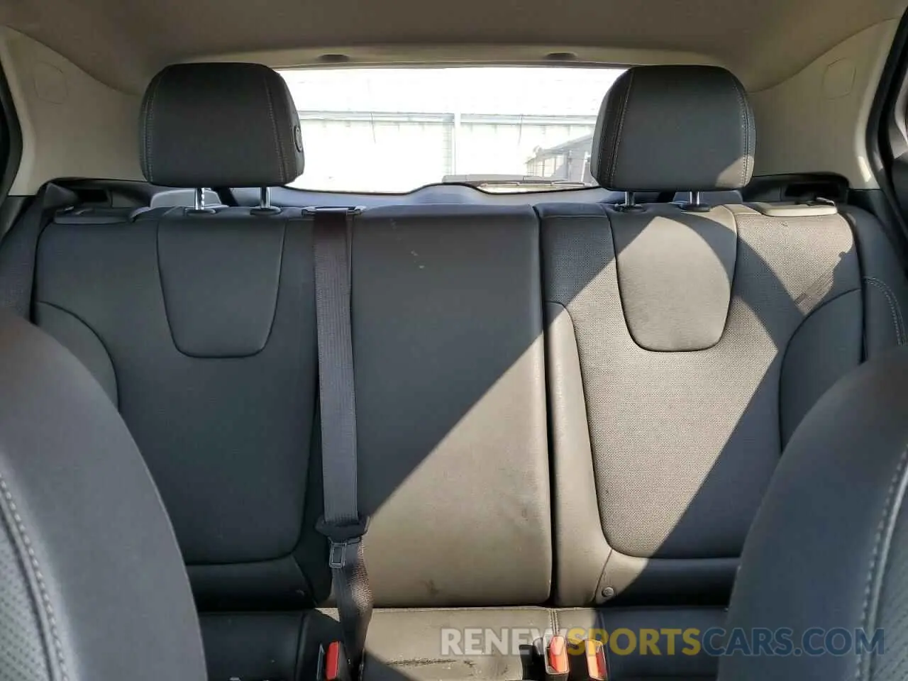 10 fotografías del automóvil dañado KL4AMESLXRB169418 BUICK ENCORE 2024