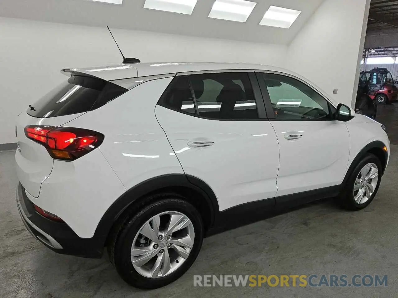 3 fotografías del automóvil dañado KL4AMBSL3SB132120 BUICK ENCORE 2025