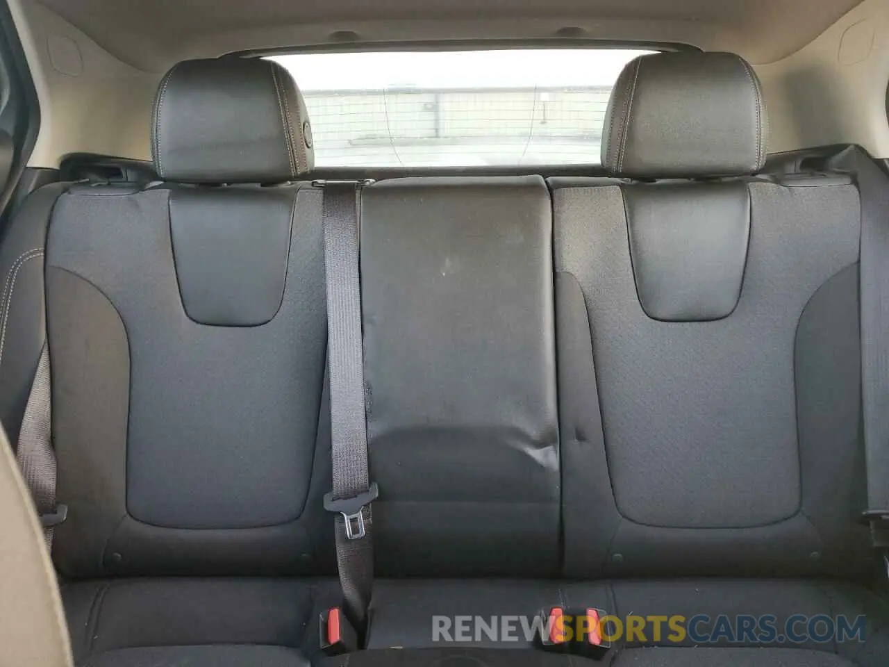 10 fotografías del automóvil dañado KL4AMBSP5SB013584 BUICK ENCORE 2025