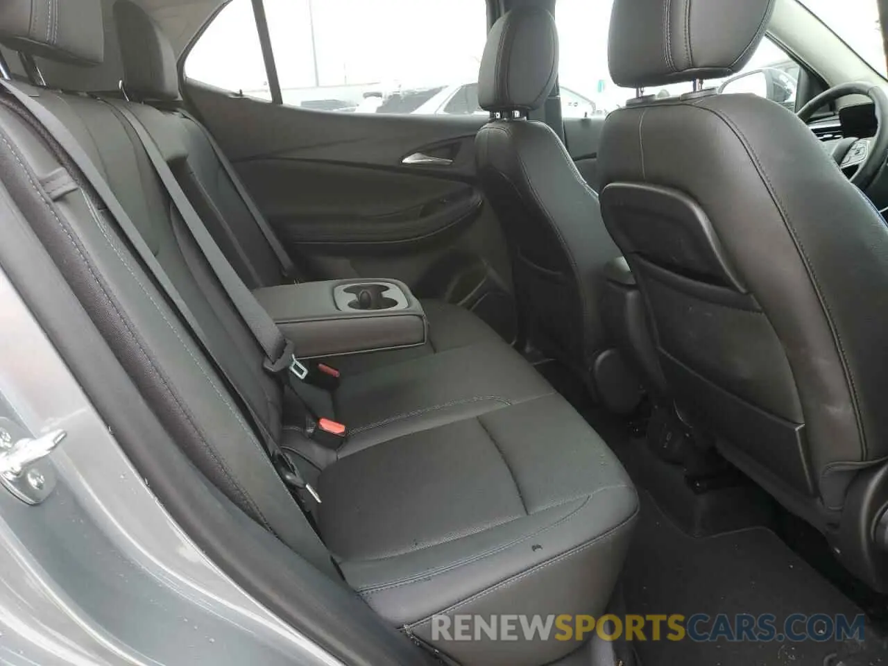 11 fotografías del automóvil dañado KL4AMDSL2SB028827 BUICK ENCORE 2025