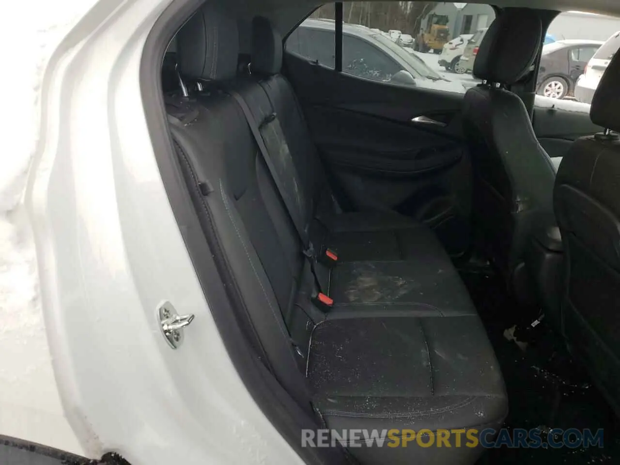 11 fotografías del automóvil dañado KL4AMESL3SB100186 BUICK ENCORE 2025