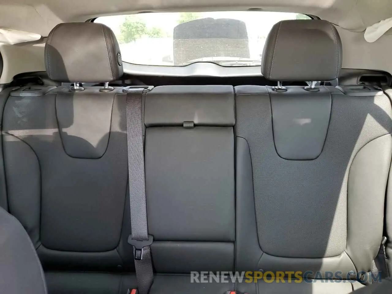 10 fotografías del automóvil dañado KL4AMESL7SB056046 BUICK ENCORE 2025