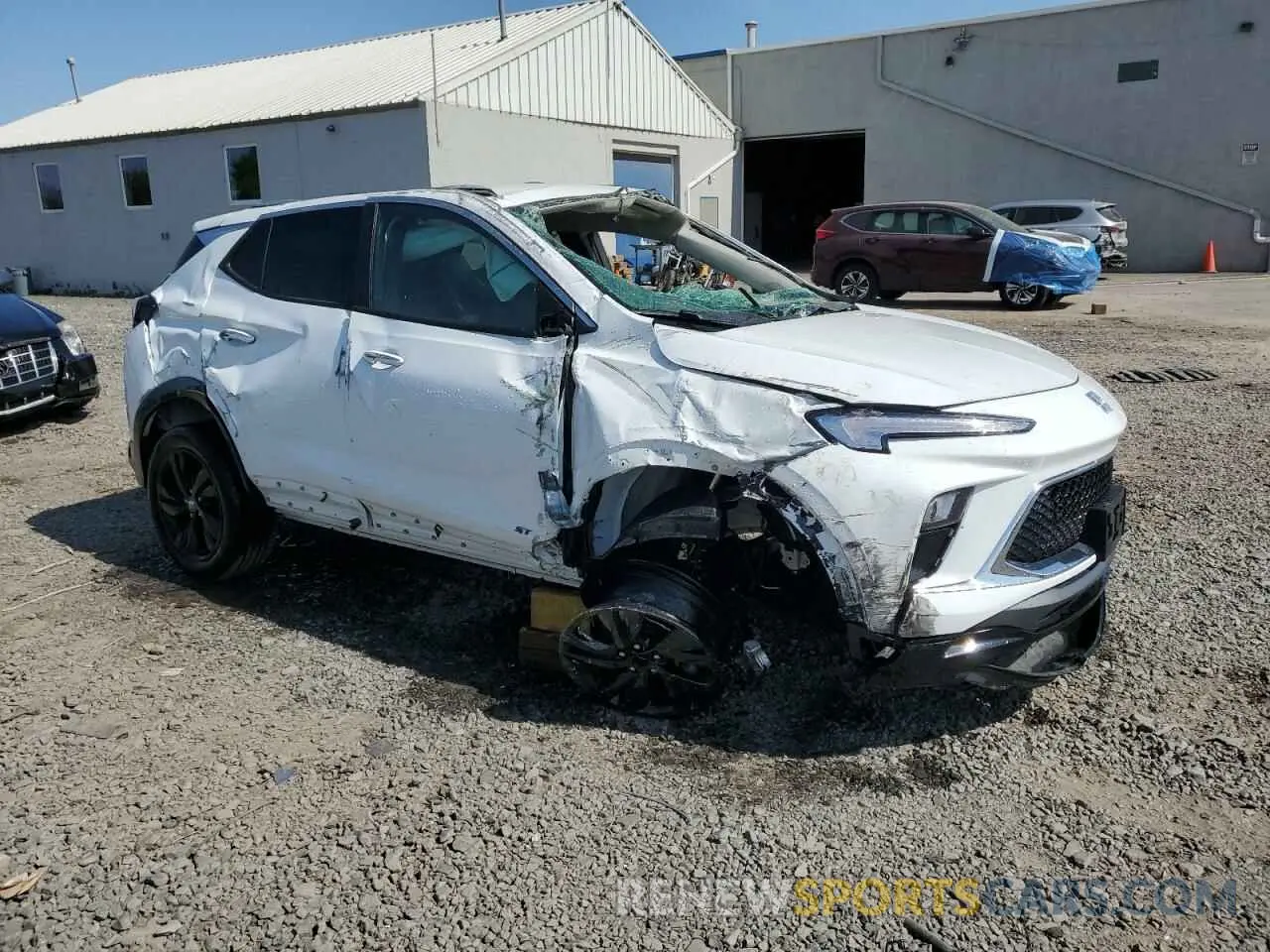 4 fotografías del automóvil dañado KL4AMESL7SB056046 BUICK ENCORE 2025