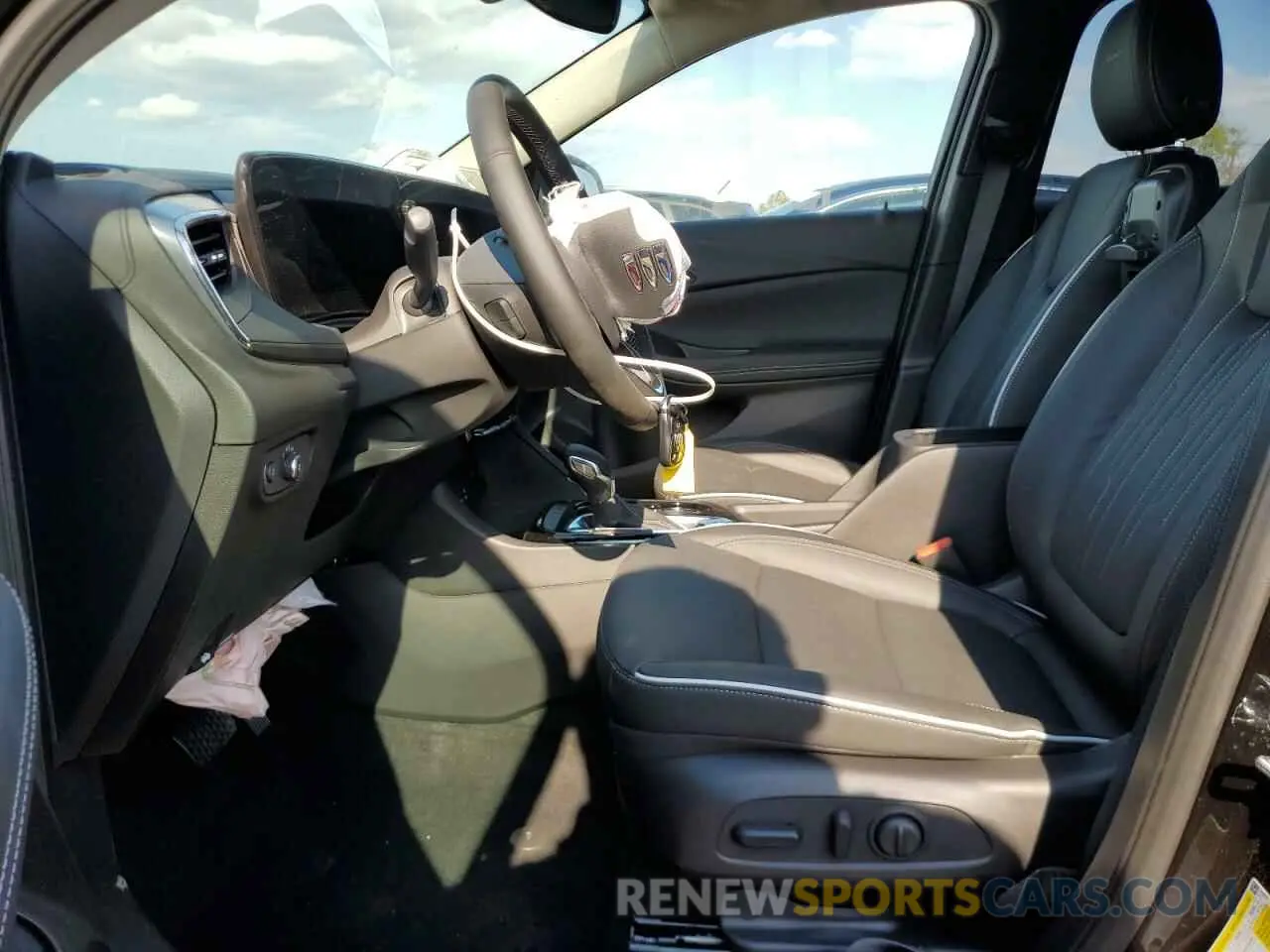 7 fotografías del automóvil dañado KL4AMGSL1SB088504 BUICK ENCORE 2025