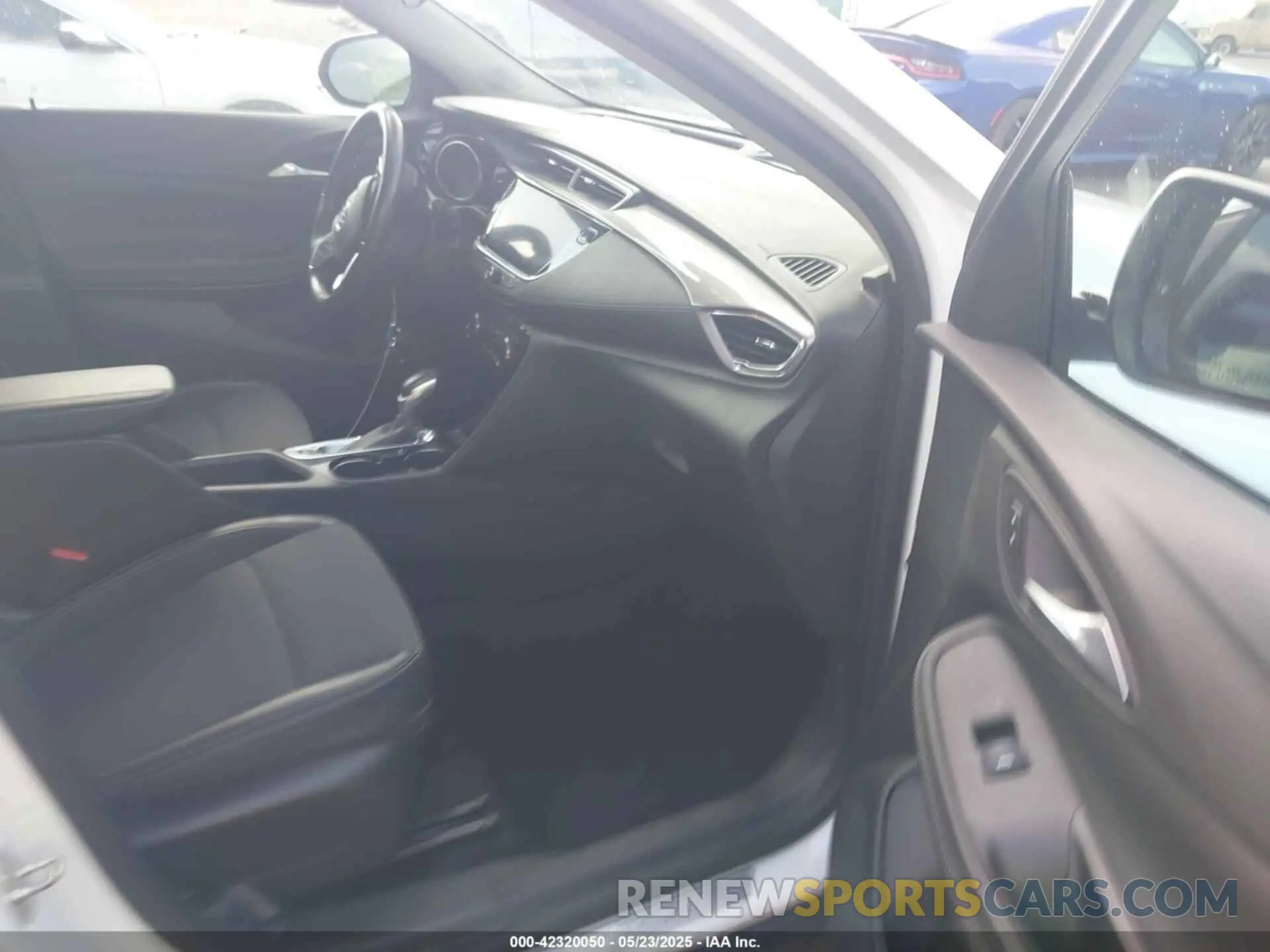 5 fotografías del automóvil dañado KL4MMBS21LB114124 BUICK ENCORE GX 2020