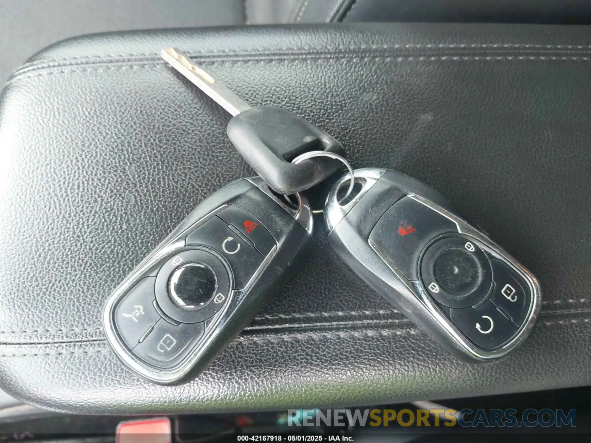 11 fotografías del automóvil dañado KL4MMBS22LB114391 BUICK ENCORE GX 2020