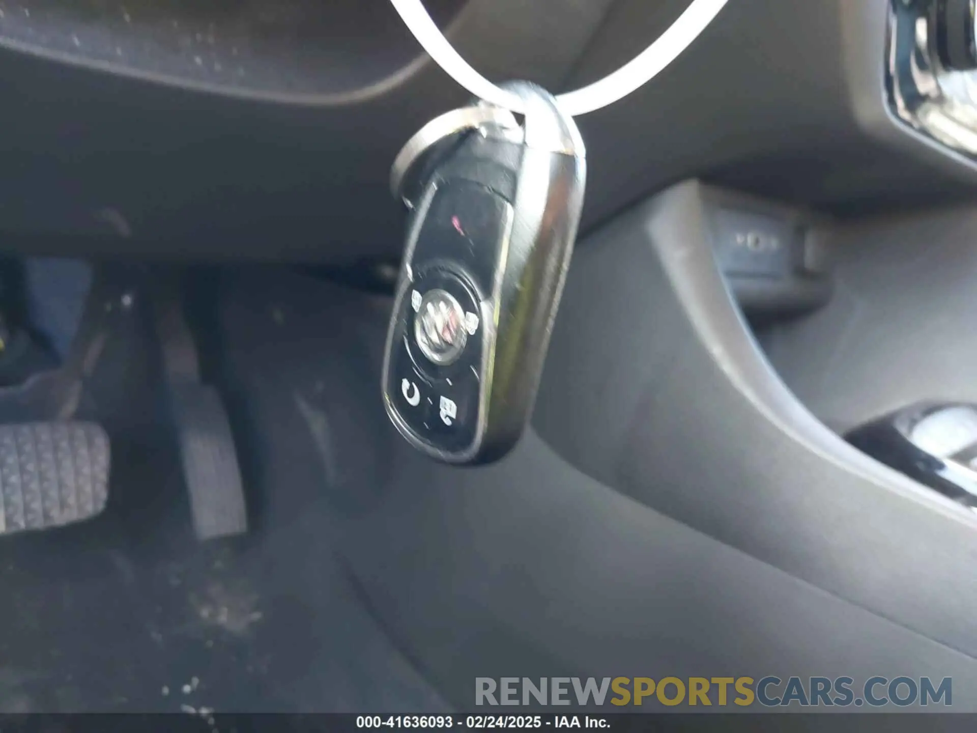 11 fotografías del automóvil dañado KL4MMBS24LB070300 BUICK ENCORE GX 2020