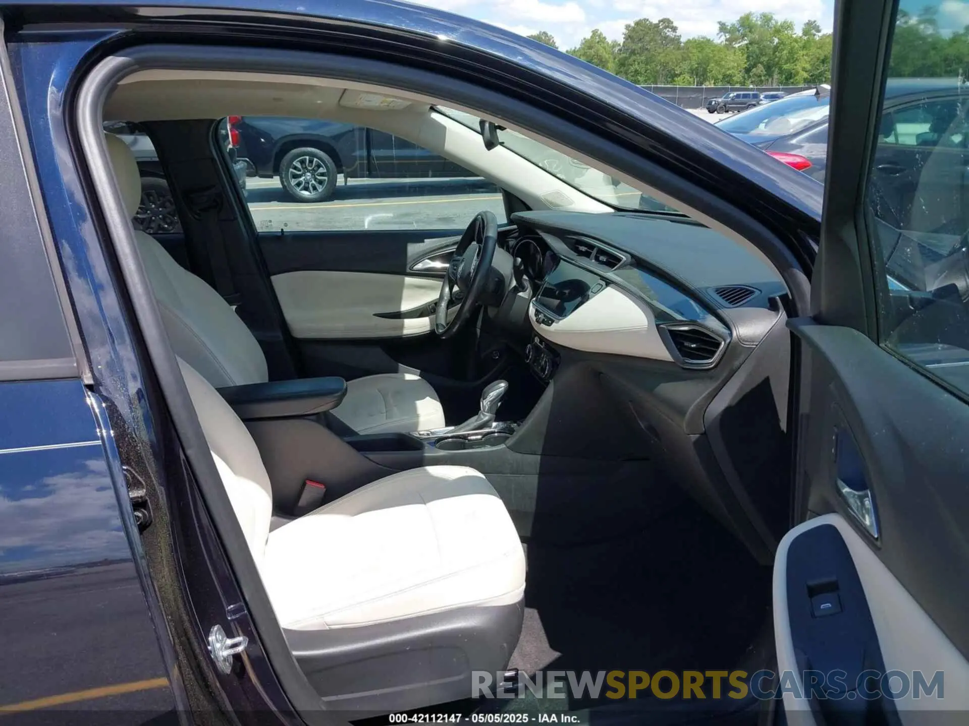 5 fotografías del automóvil dañado KL4MMBS27LB089343 BUICK ENCORE GX 2020