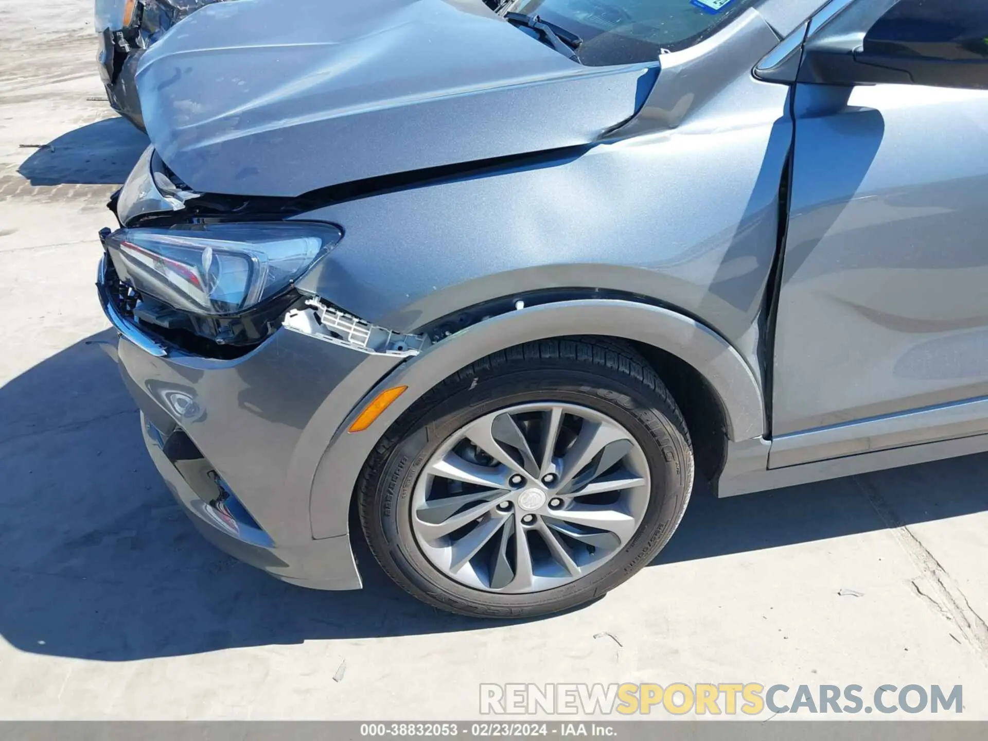 18 fotografías del automóvil dañado KL4MMBS29LB107096 BUICK ENCORE GX 2020