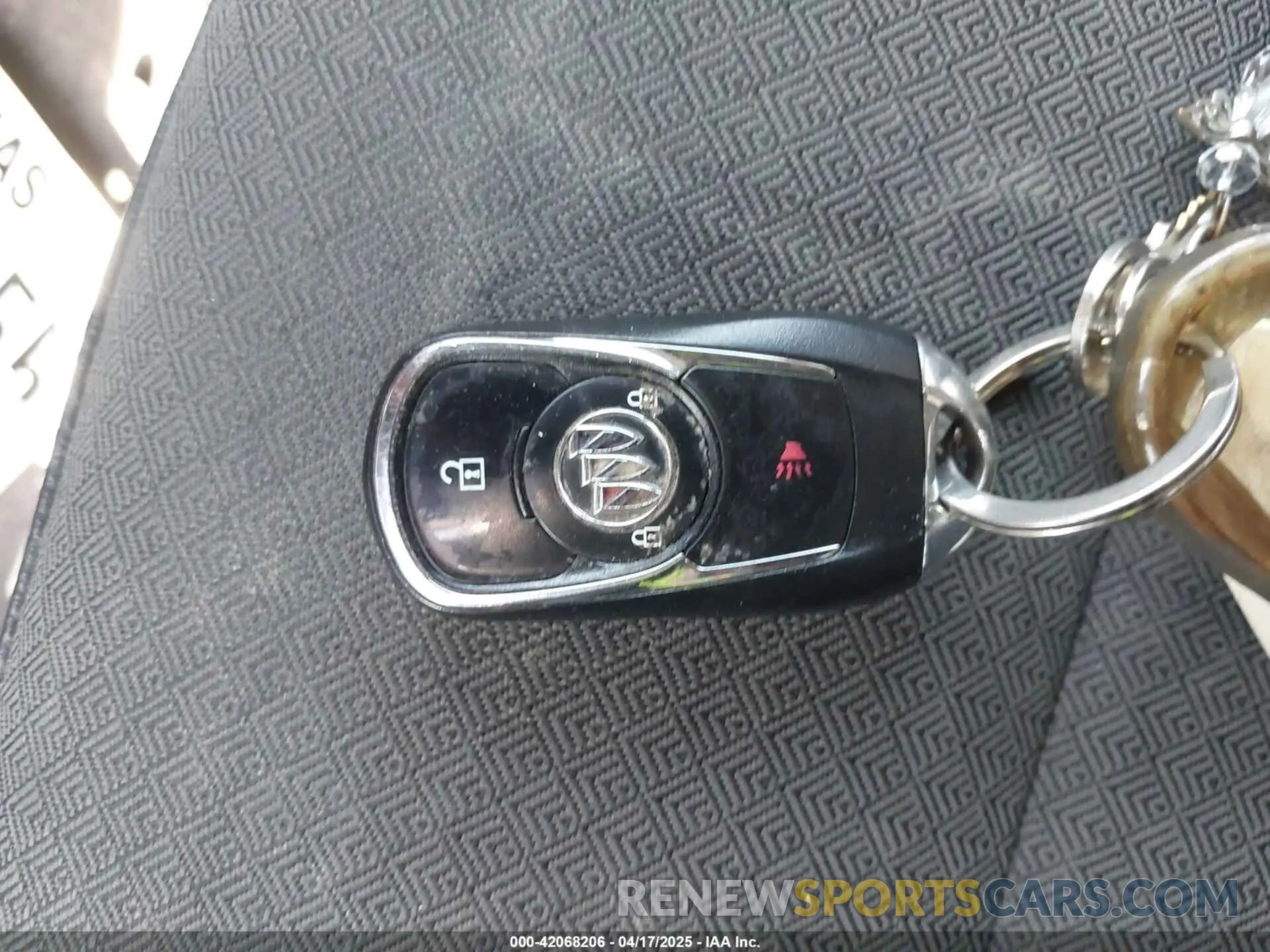 11 fotografías del automóvil dañado KL4MMBS2XLB069832 BUICK ENCORE GX 2020