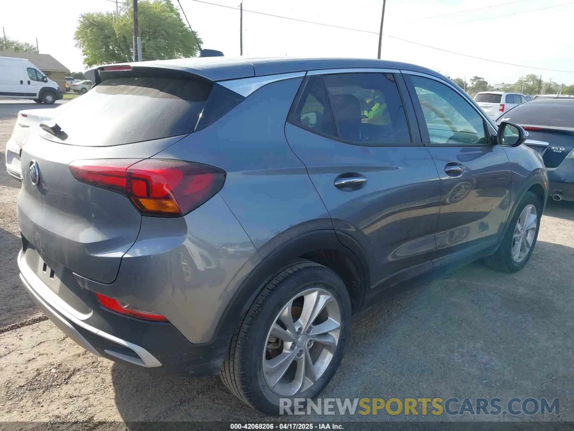 4 fotografías del automóvil dañado KL4MMBS2XLB069832 BUICK ENCORE GX 2020