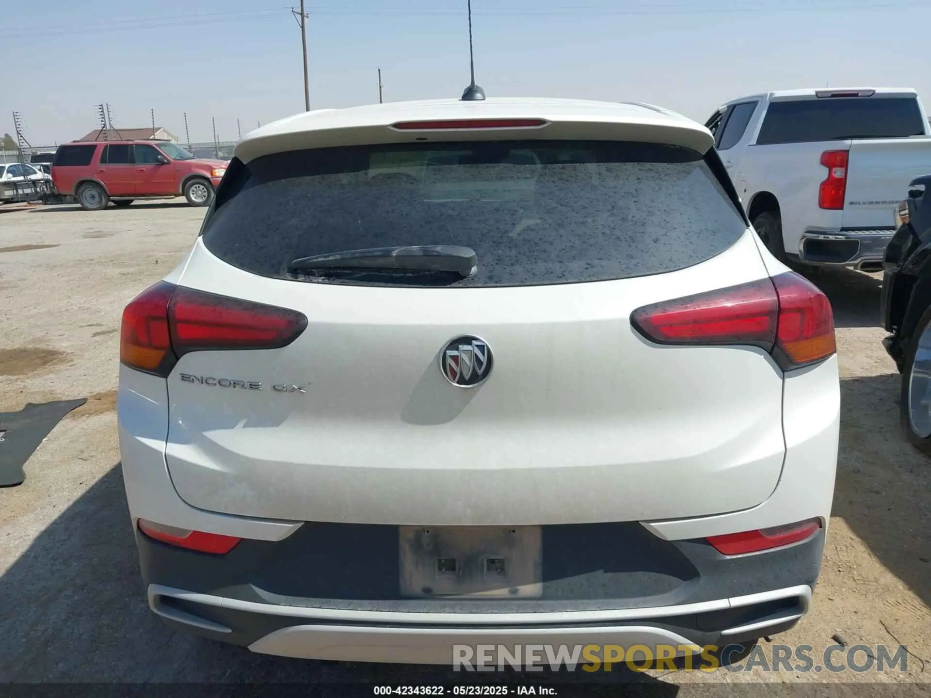 17 fotografías del automóvil dañado KL4MMBS2XLB102781 BUICK ENCORE GX 2020