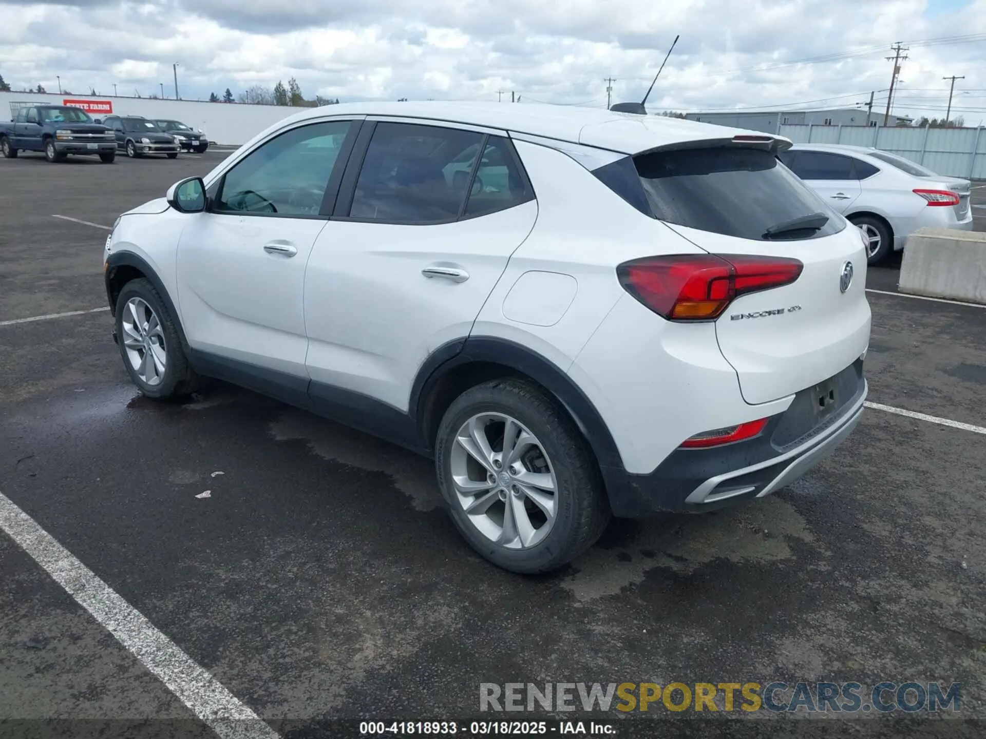3 fotografías del automóvil dañado KL4MMBS2XLB134310 BUICK ENCORE GX 2020